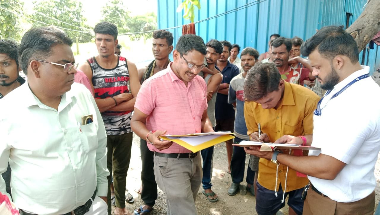 बाल श्रम पर बड़ी कार्रवाई, अर्थ मेट कंपनी व भोजनालय पर छापा, 7 बच्चे मुक्त