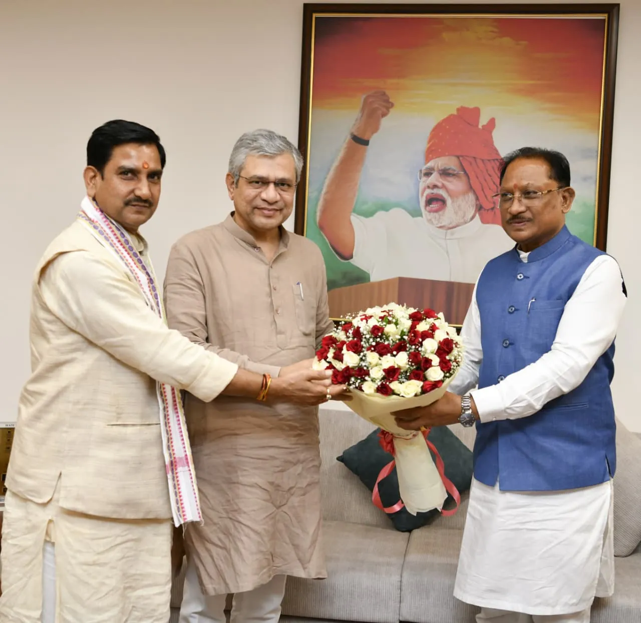 दिल्ली में रेल मंत्री से मिले मुख्यमंत्री साय, छत्तीसगढ़ के रेल विस्तार और नई पटरियों पर हुआ मंथन